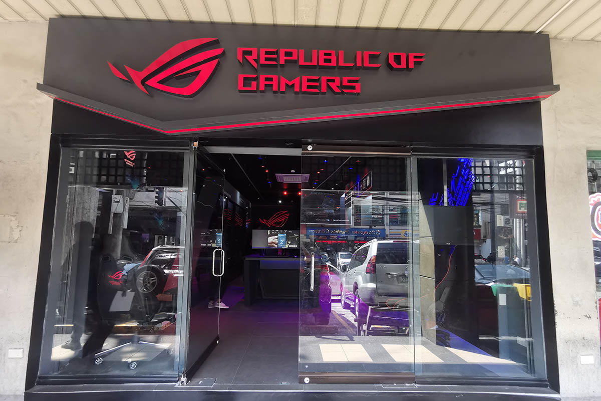 ROG Concept Store Gilmore Commercial Plaza 